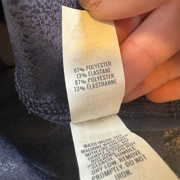 Aerie Shiny Navy Blue Crossover Leggings - Picture 8 of 10